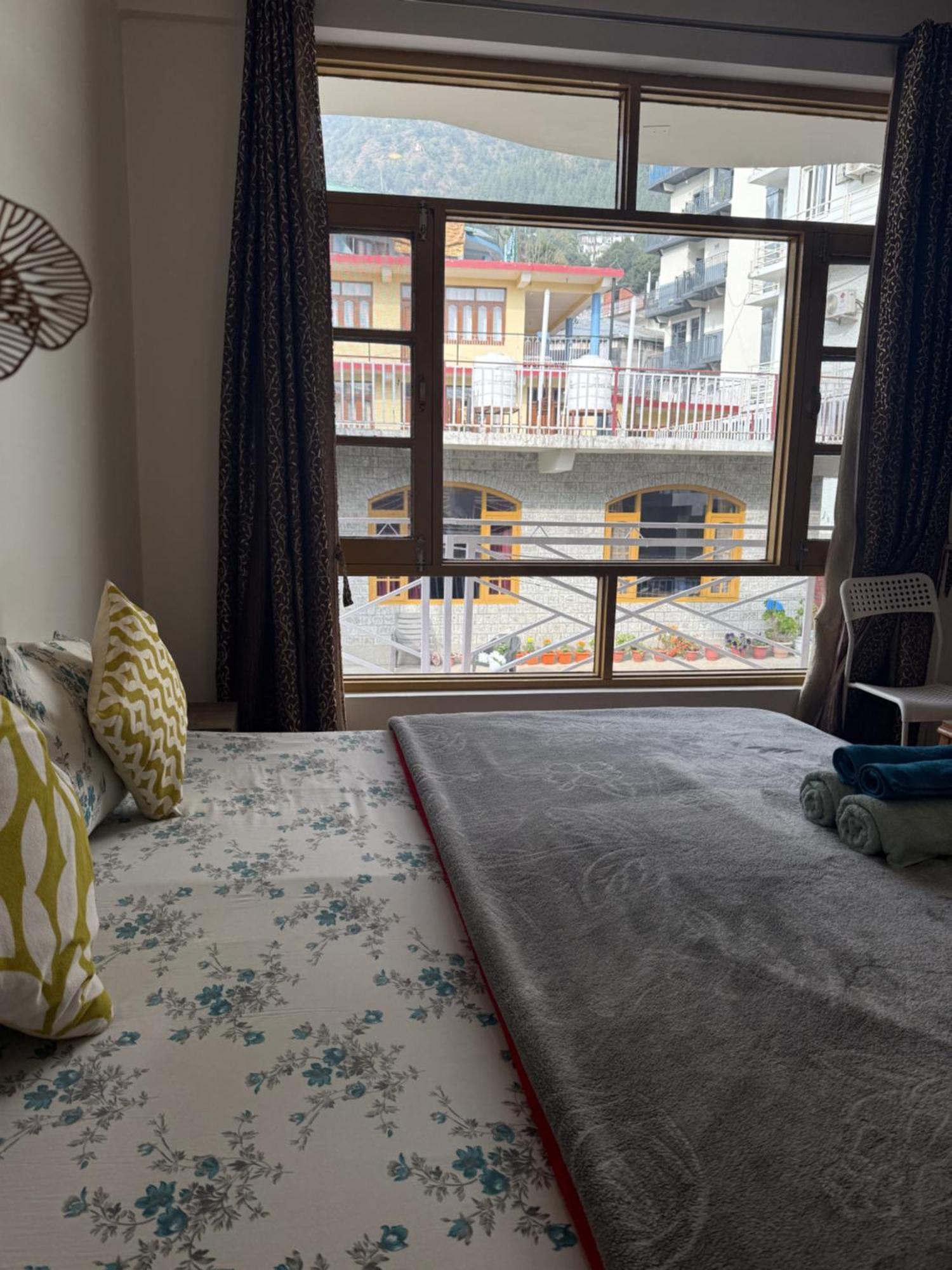 The Void - Dharamkot Apartment Dharamshala Ngoại thất bức ảnh