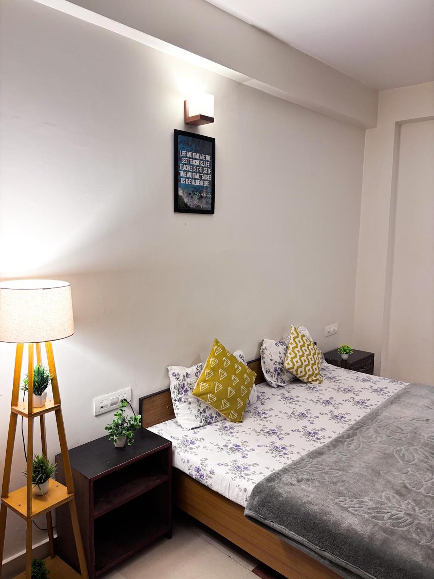 The Void - Dharamkot Apartment Dharamshala Phòng bức ảnh